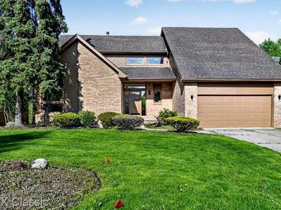 30779 Country Ridge Cir, Farmington Hills, MI, 48331