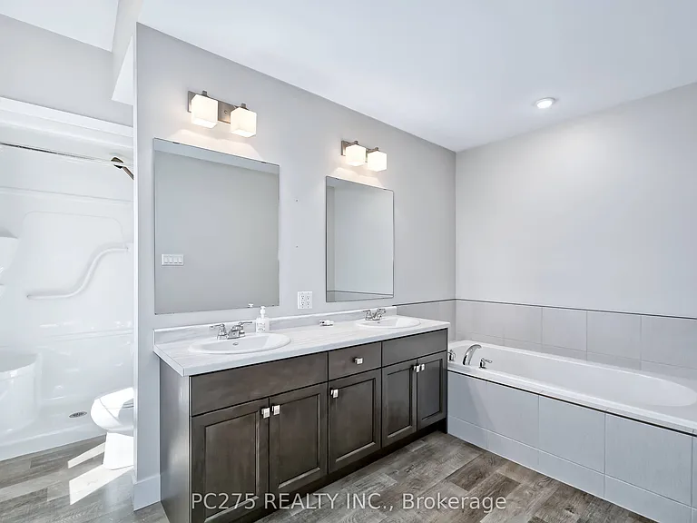31 Ashberry Pl — Photo 22