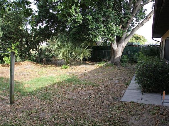 2nd image of 5522 Axiom Ave