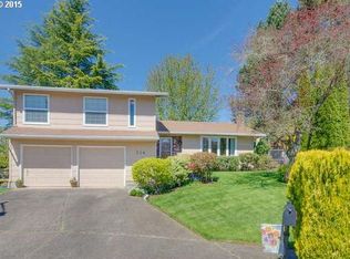 220 NW Phyllis Ct, Gresham, OR 97030