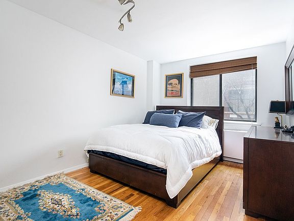 3rd image of 366 W 11th St APT 2B
