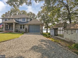 481 Harbor View Cir, Colonial Beach, VA 22443