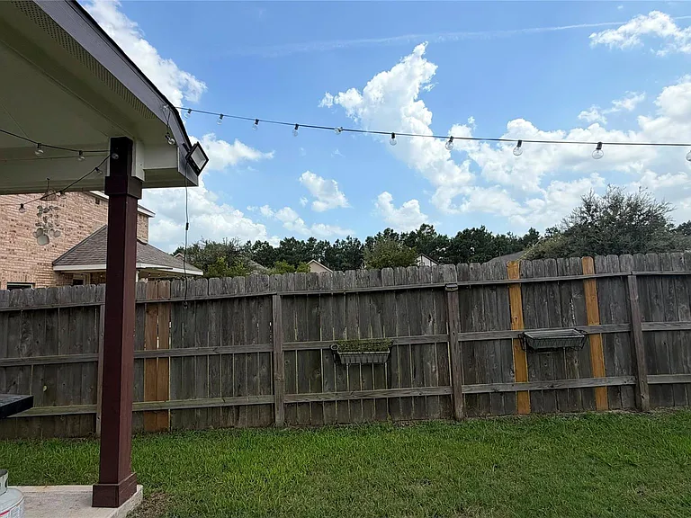 25112 Slow Pines Dr — Photo 21