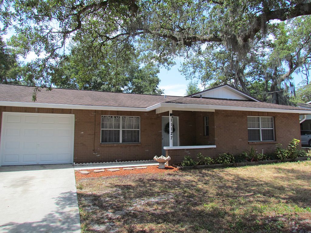 11127 Stafford Ln - Property Image