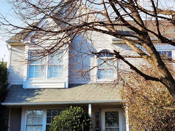 915 Craftsman Rd, Norristown, PA 19403