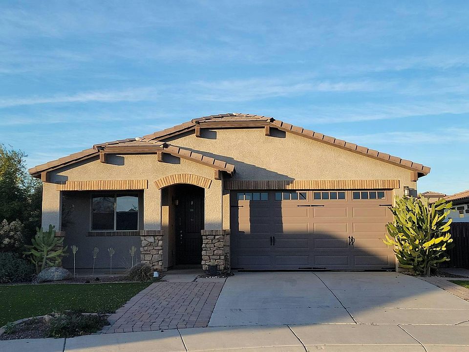 1st image of 17222 W Orchid Ln