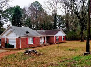 973 Rays Rd, Stone Mountain, GA 30083