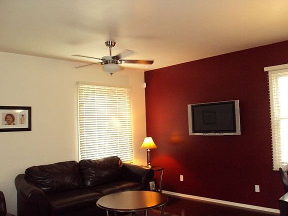 2nd floor living room