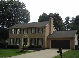 2136 Radford St NW, North Canton, OH 44720