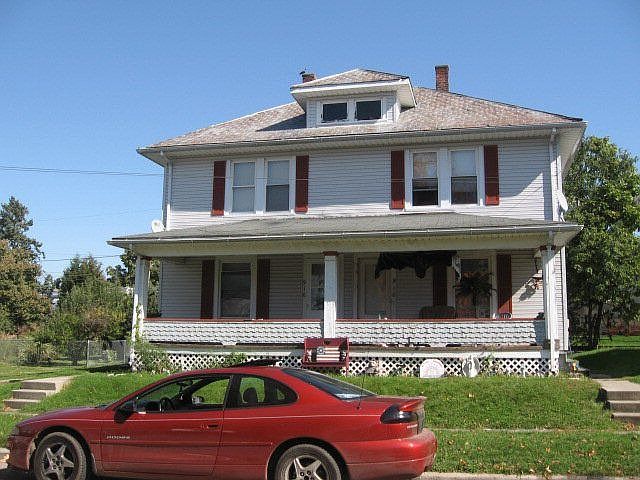 1st image of 916 Prospect St