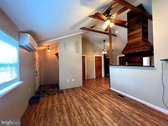 5th image of 30 Duane Rd