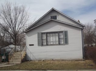 15232 5th Ave, Phoenix, IL 60426