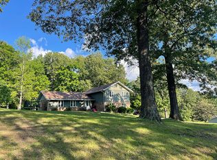 184 W Lake Loop, Madisonville, KY 42431