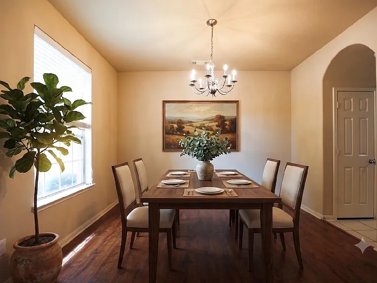 5102 Heatherdawn Ct — Photo 4