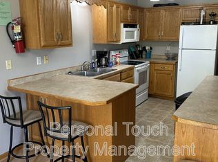 3400 10th St S, Moorhead, MN 56560