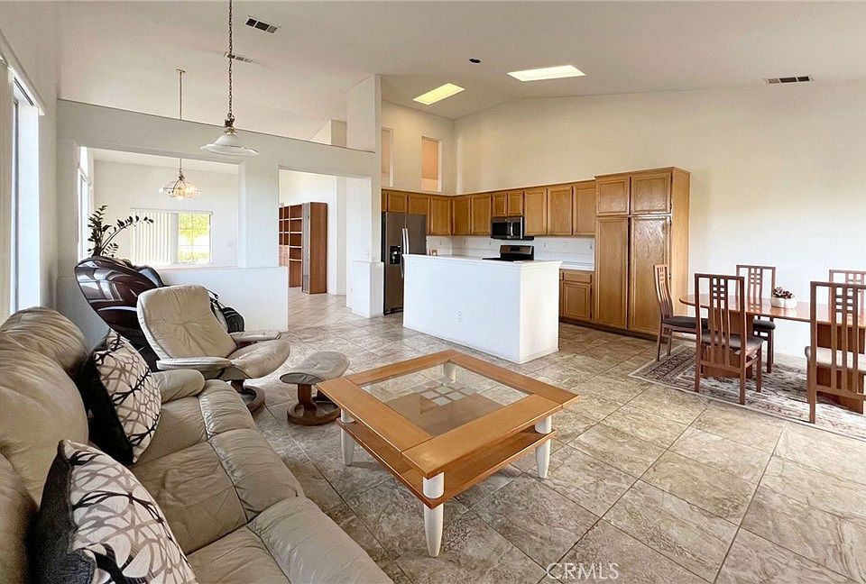 1st image of 3098 Mira Vista Way