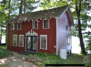 67 Walnut Ln, Belgrade, ME 04917