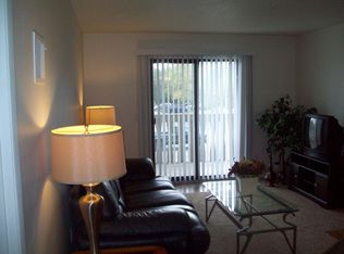 1815 Golfview Dr APT 12, Essexville, MI 48732