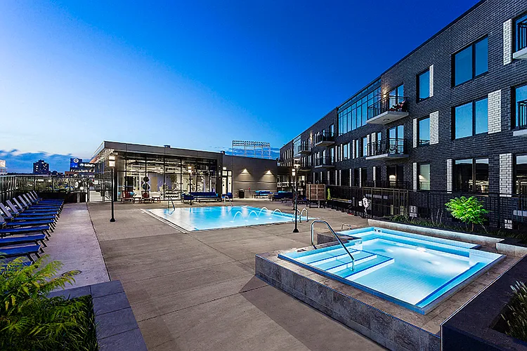 Residences at Addison & Clark — Photo 9
