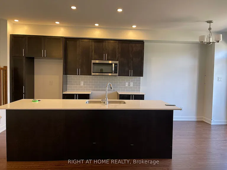 640 Rathburn Ln — Photo 14