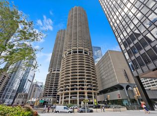 300 N State St APT 5235, Chicago, IL 60654