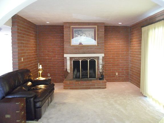 5th image of 7521 E. Knollwood Place