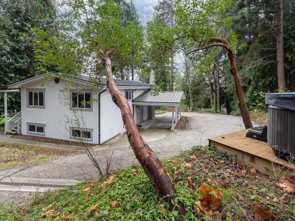 5080 Sunshine Coast Hwy, Sechelt, BC V7Z 0G6