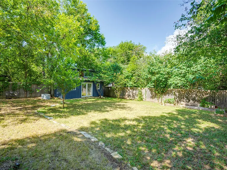 5300 Halmark Dr — Photo 35