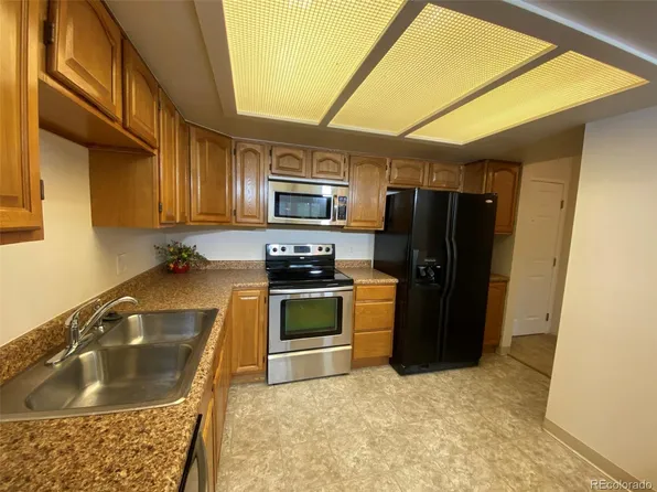 13961 E Marina Dr APT 313, Aurora, CO 80014