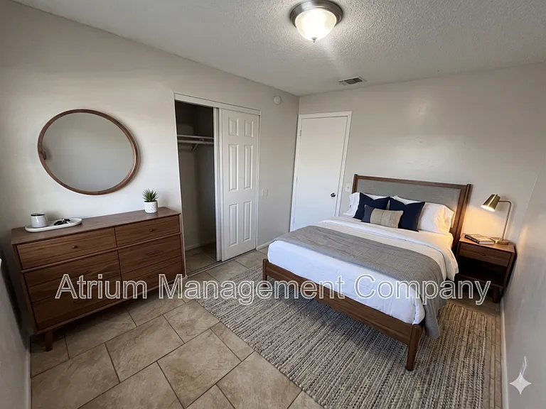 7106 S Kissimmee St #D — Photo 17