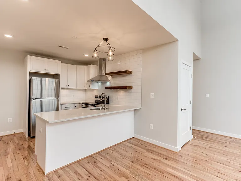 For Rent: Modern Urban Living at 3801 Fleet St Your City Oasis Awaits! — Photo 15