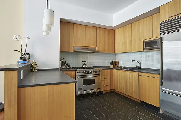 Rented by Brown Harris Stevens | media 7