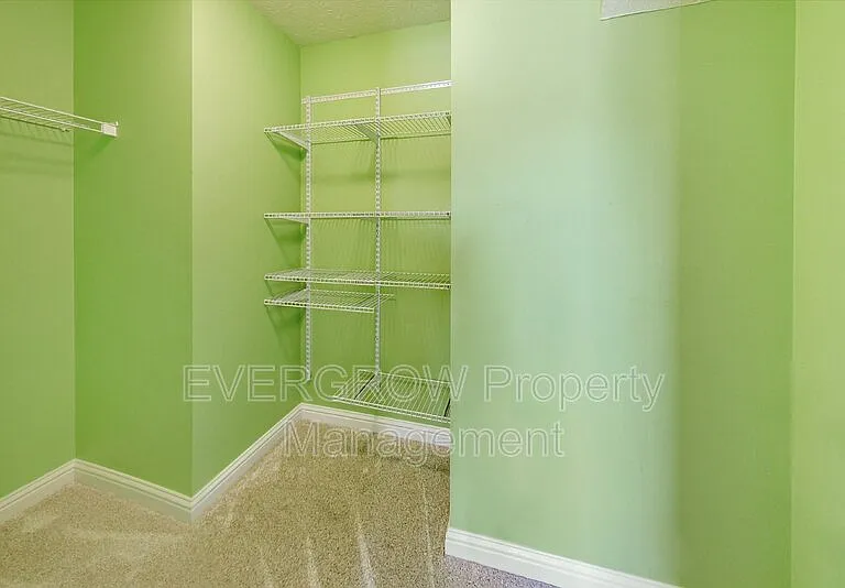 1047 Andrew Ct — Photo 30