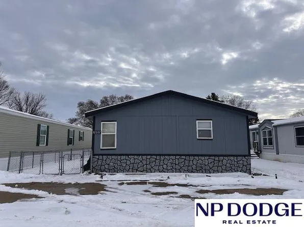 12337 Rose Dr, Blair, NE 68008
