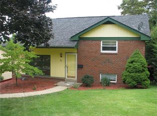 378 Millet Ln, Pittsburgh, PA 15236