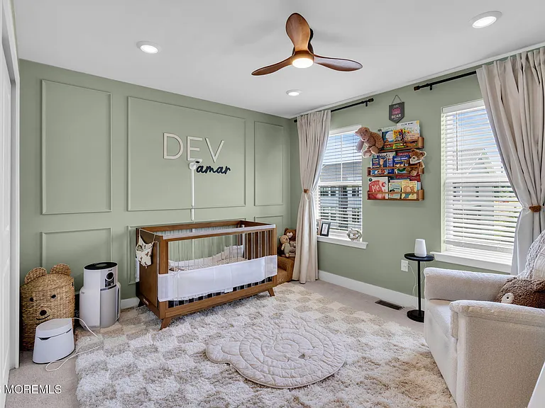 35 Kelly Way — Photo 30