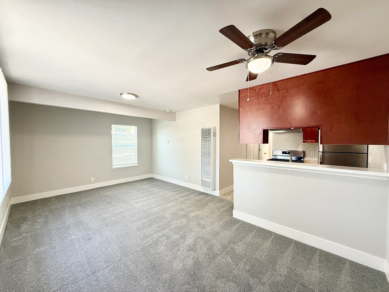 Tahoe Terrace Apartments — Photo 2