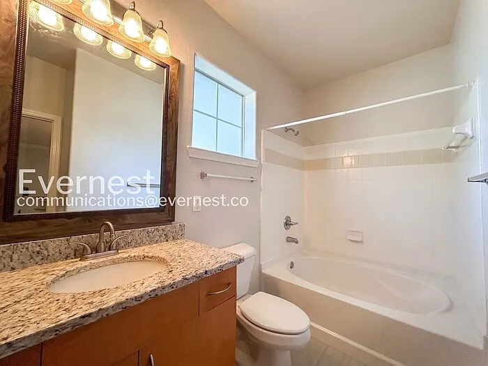 8290 Gate Pkwy W #1301 — Photo 10