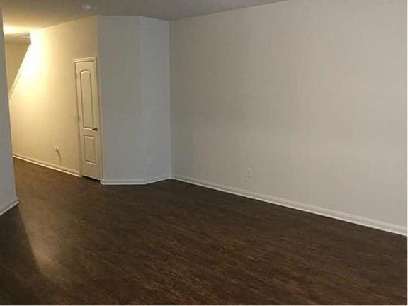 2nd image of 6125 Obsidian Creek Dr