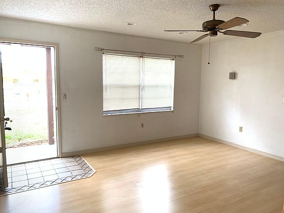 3rd image of 5610 Golden Nugget Dr