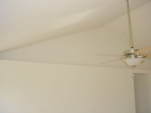 GREAT ROOM - Plant Shelf