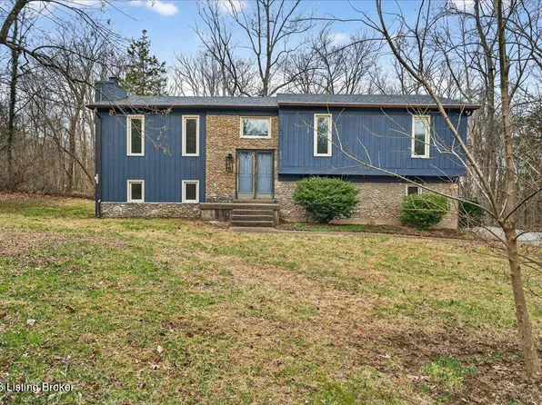 3502 Maple Leaf Dr, La Grange, KY 40031