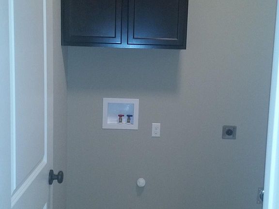 4th image of 15595 Heartstone Dr