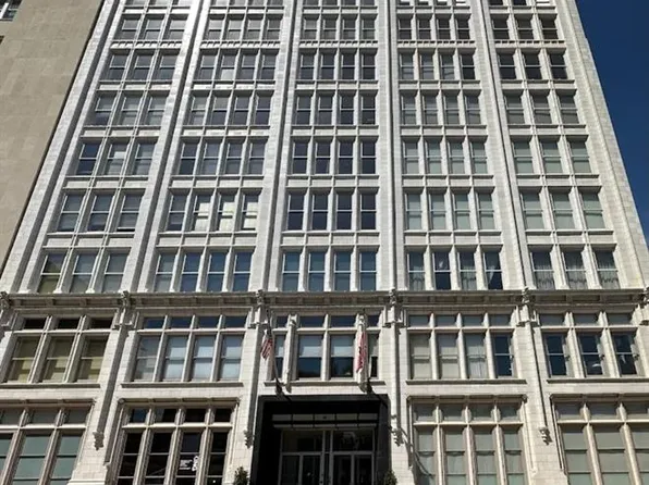 1501 Locust St APT 1102, Saint Louis, MO 63103