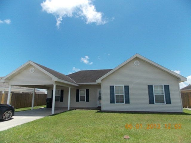 1st image of 324 Daralyn Dr