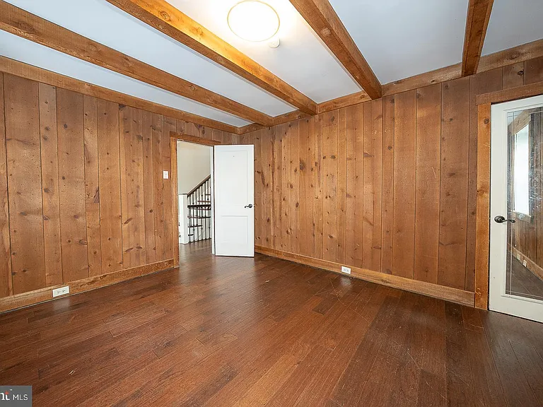 625 Chelten Hills Dr — Photo 29