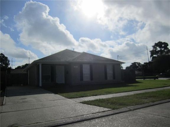 2nd image of 1825 Bonnie Ann Dr