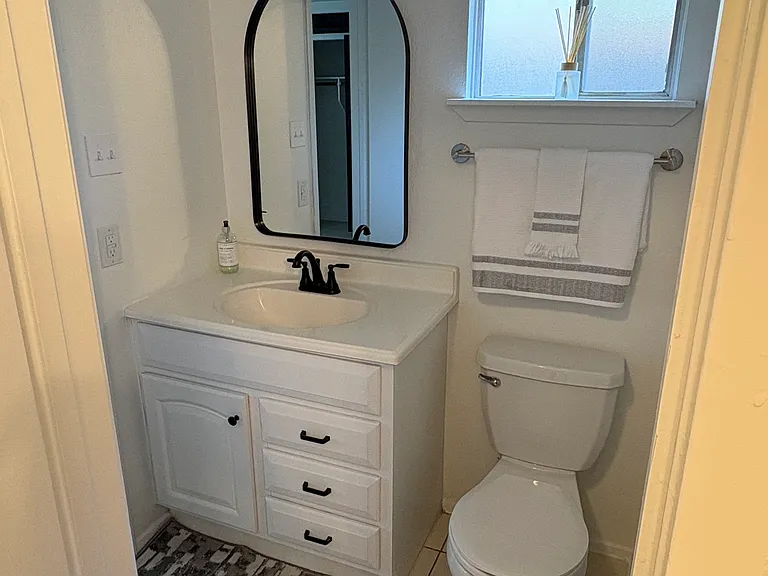 13827 Flagstone Dr — Photo 24