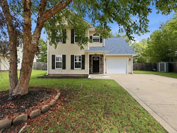 4906 Yorkchester Dr, Fayetteville, NC 28314