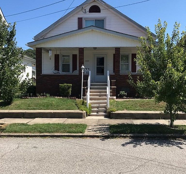 2nd image of 16 Hickory Ave